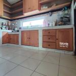 Jasa Pembuatan Kitchen Set Kayu Klaten