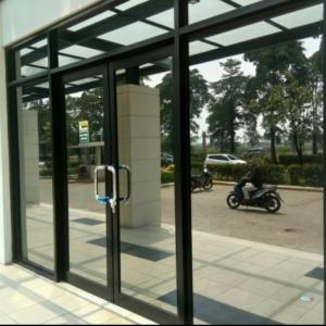 stiker kaca film one way cermin peredam panas kaca gedung rumah dll - 80%