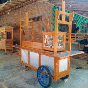 gerobak pecel lele lamongan,grobak pecel lele
