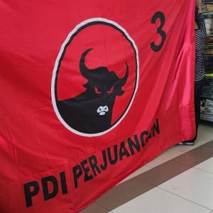bendera partai pdip 2 x 3 m