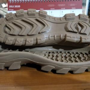 Sol sepatu krisbow safety karet mentah - LEM SEPATU, Cokelat