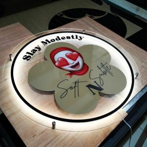 jasa pembuatan acrylic neon murah di cikarang